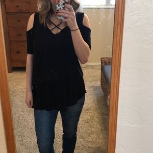 Cross front open shoulder shirt